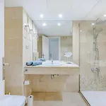Apartamento Modern In With Shared Pool *