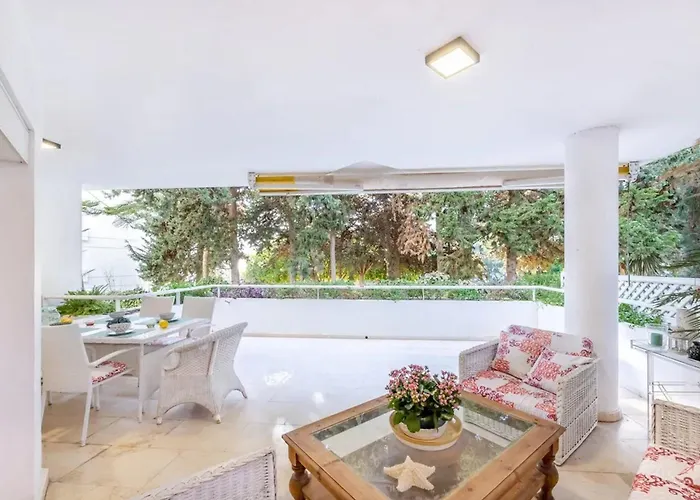 Appartamento Modern In With Shared Pool